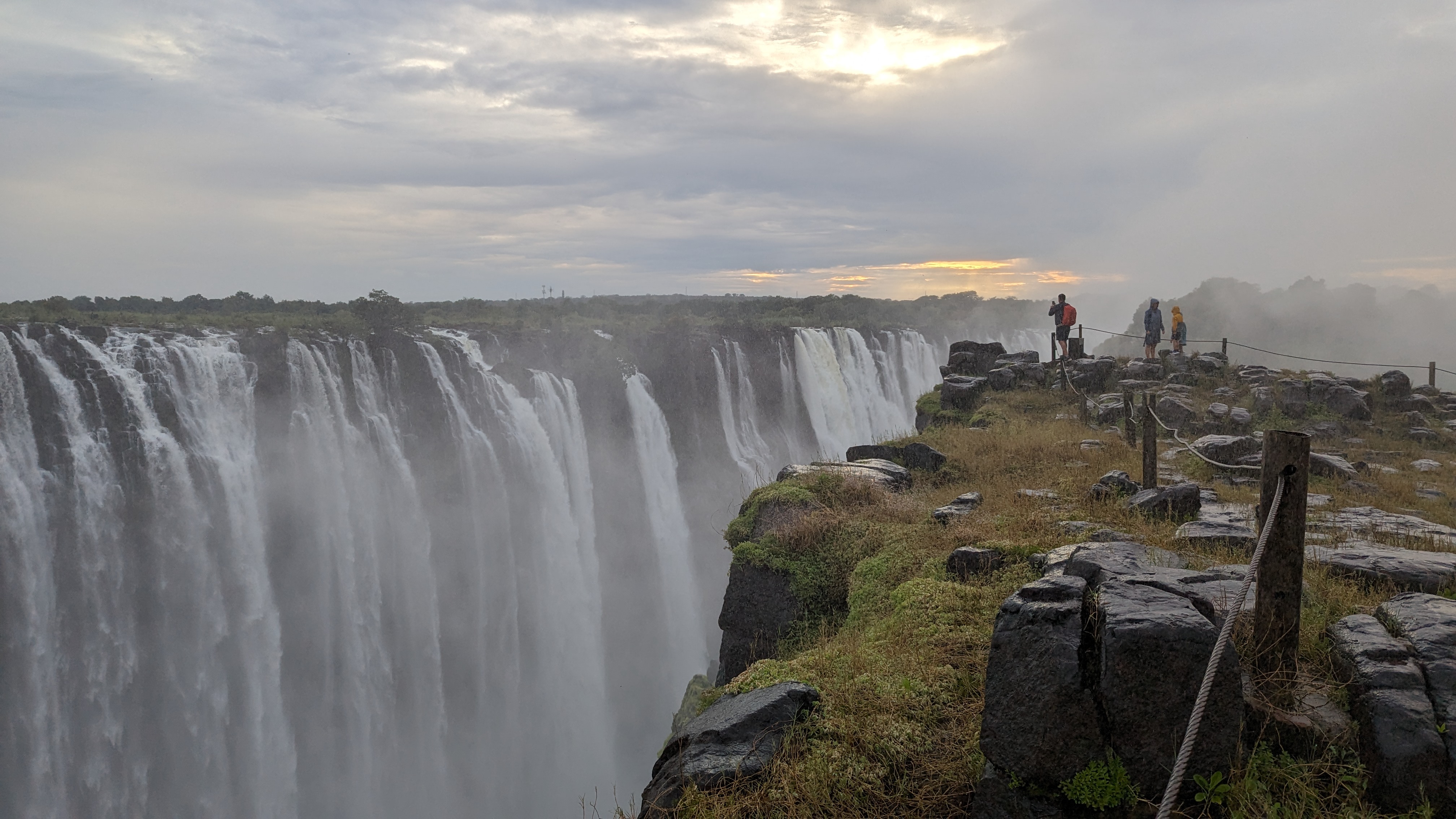 Mist and cliffs at Victoria Falls